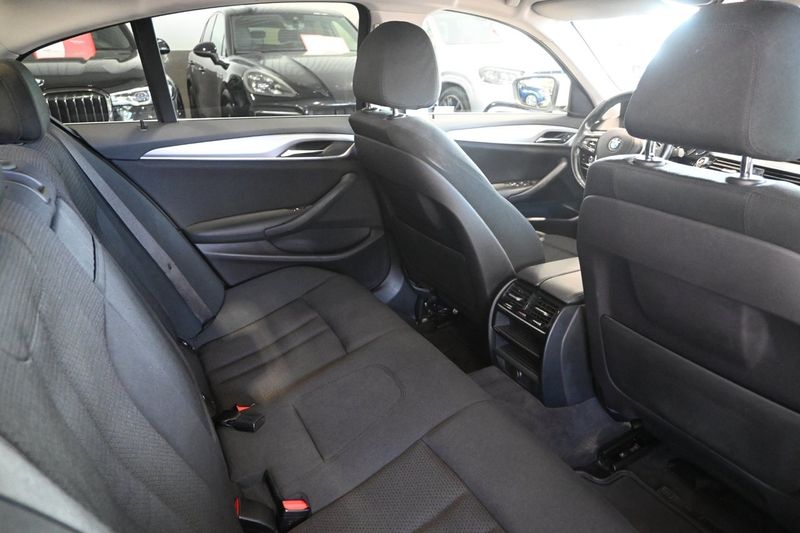 BMW 520 bild 14