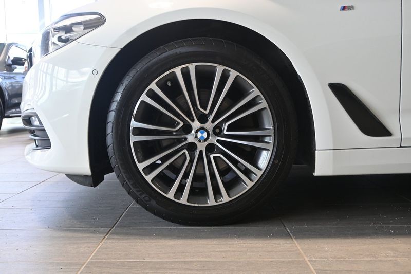 BMW 520 bild 6