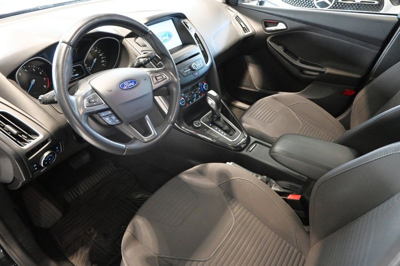 Ford Focus bild 7