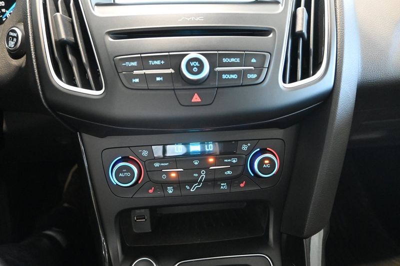 Ford Focus bild 22