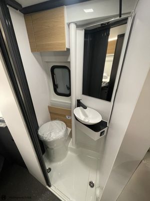 Adria Twin bild 17