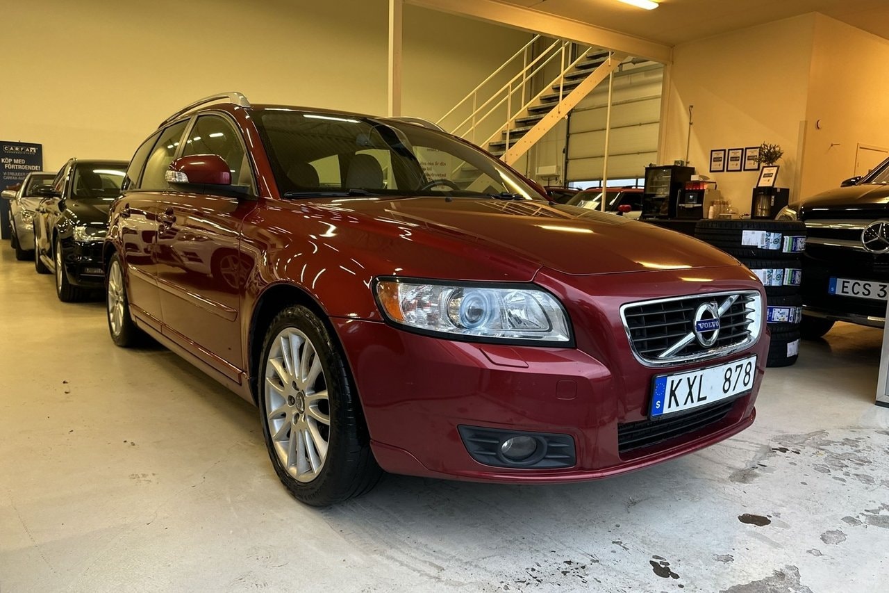 Volvo V50