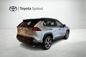 Toyota RAV4 bild 2