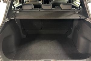 Lexus LBX bild 6
