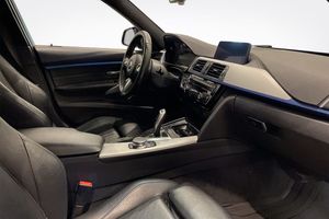 BMW 320 bild 9