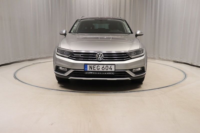 Volkswagen Passat bild 2