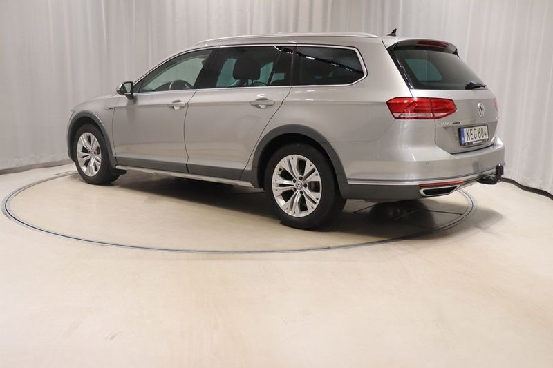 Volkswagen Passat bild 6