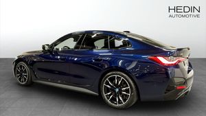 BMW i4 bild 2