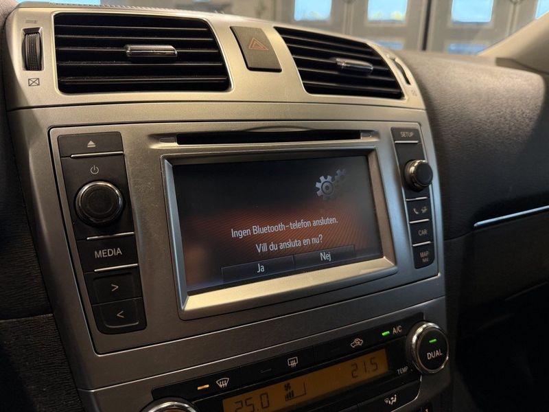 Toyota Avensis bild 14