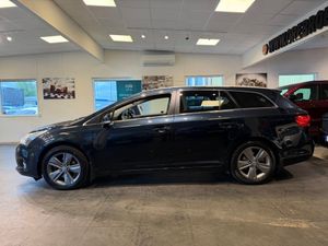 Toyota Avensis bild 22