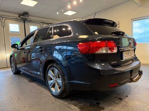 Toyota Avensis bild 3