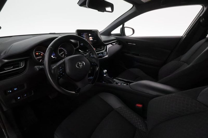 Toyota C-HR bild 11