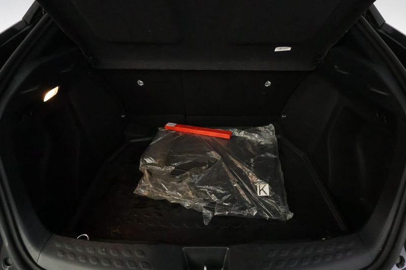 Toyota C-HR bild 8