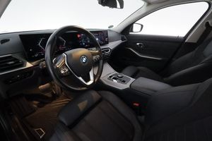 BMW 330 bild 13