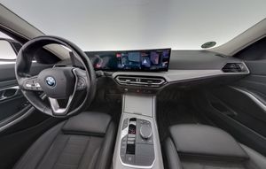 BMW 330 bild 14