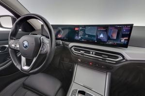 BMW 330 bild 15