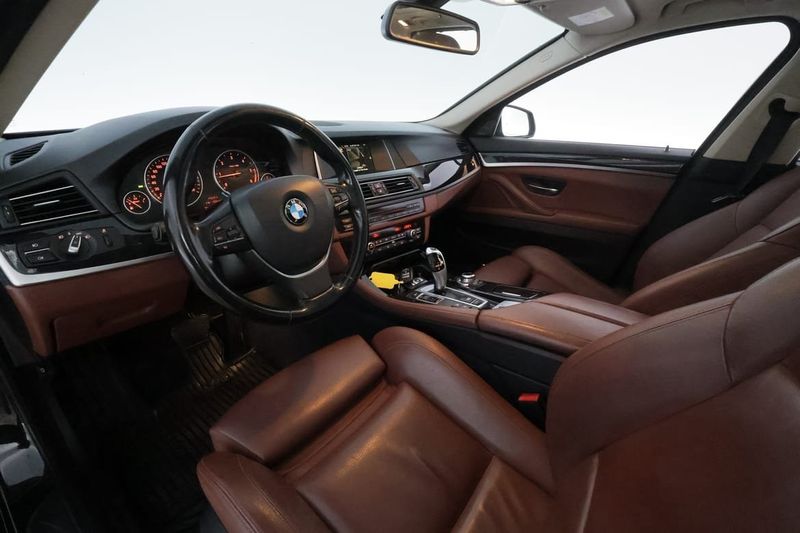 BMW 520 bild 12