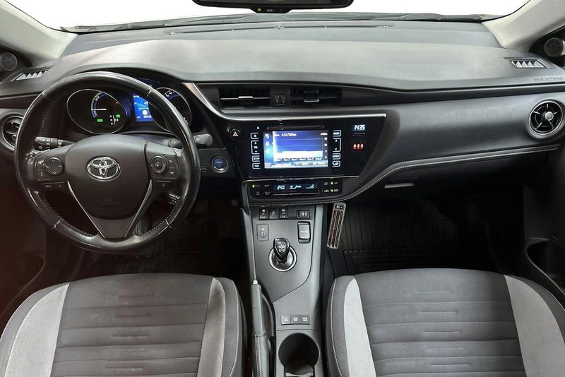 Toyota Auris bild 6