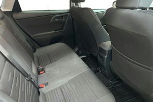Toyota Auris bild 8
