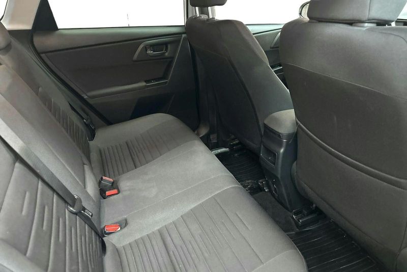 Toyota Auris bild 8