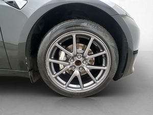 Tesla Model 3 bild 31