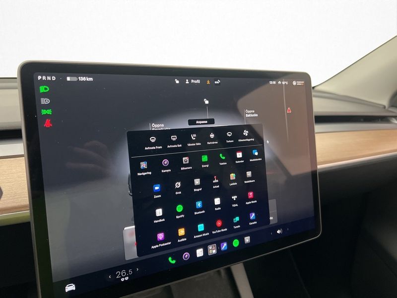 Tesla Model Y bild 26