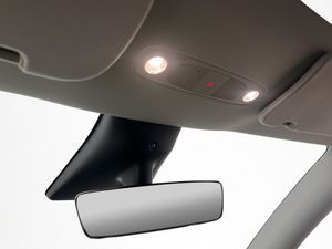 Tesla Model Y bild 35