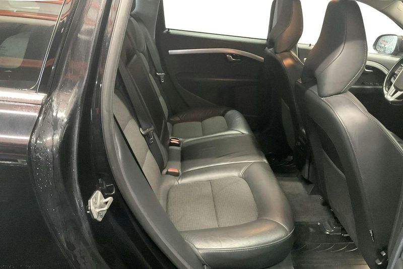 Volvo V70 bild 8
