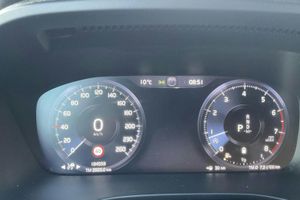 Volvo XC40 bild 10