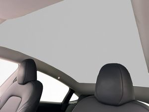 Tesla Model Y bild 14
