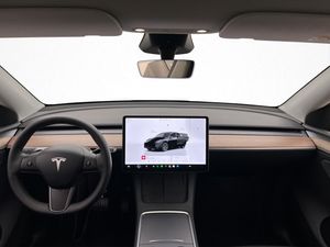 Tesla Model Y bild 26