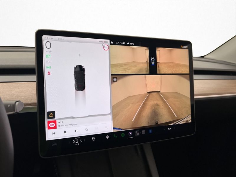 Tesla Model Y bild 18