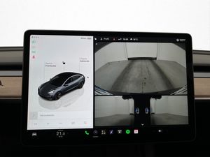 Tesla Model 3 bild 17