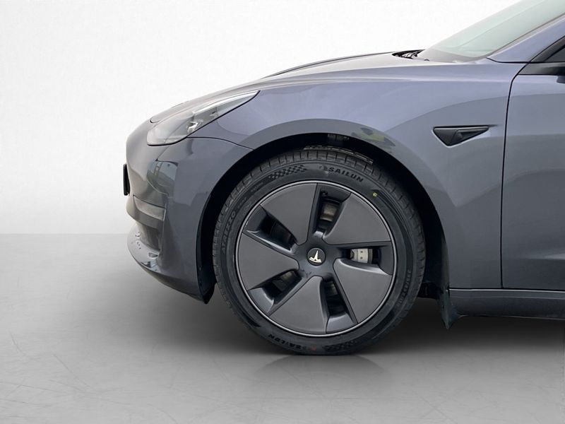 Tesla Model 3 bild 32