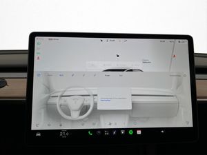 Tesla Model 3 bild 20