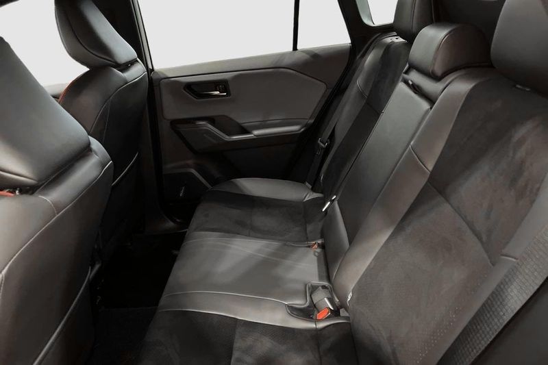 Toyota RAV4 bild 9