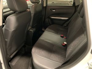 Suzuki Vitara bild 9