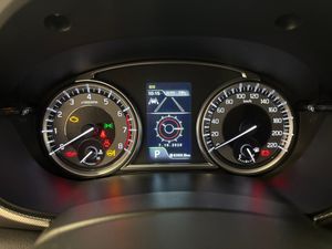 Suzuki Vitara bild 12