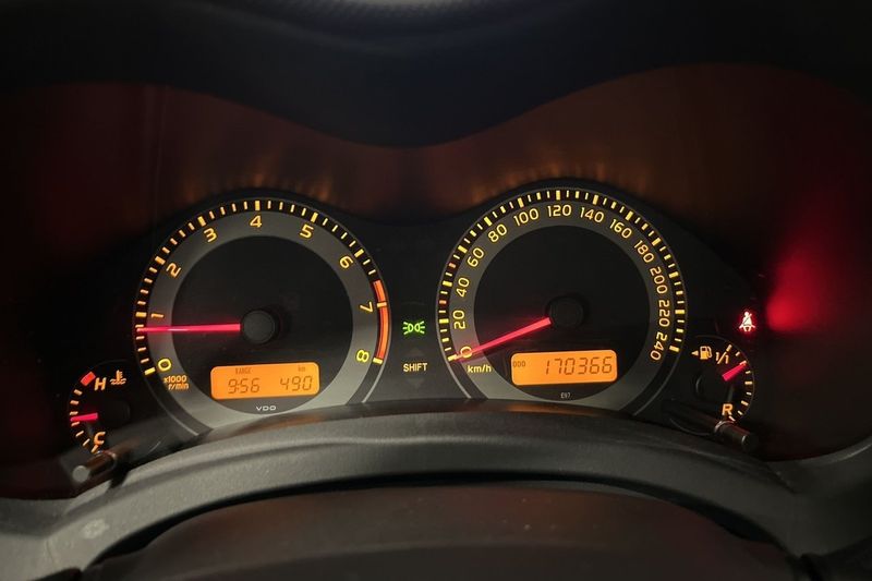 Toyota Auris bild 14