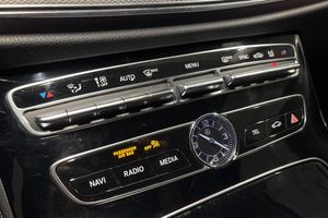Mercedes E220 bild 21
