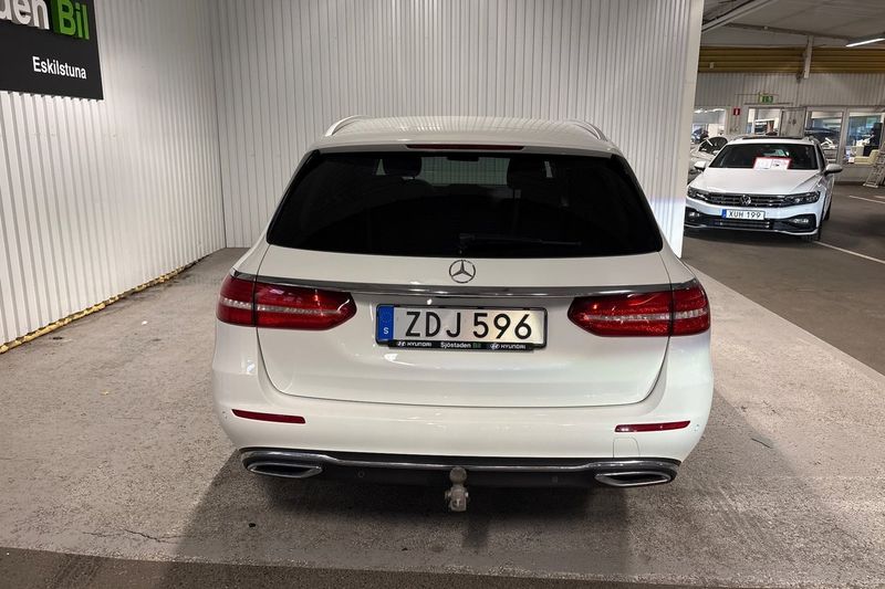 Mercedes E220 bild 4