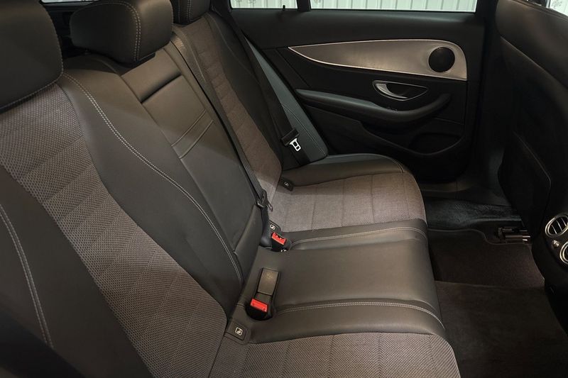 Mercedes E220 bild 13