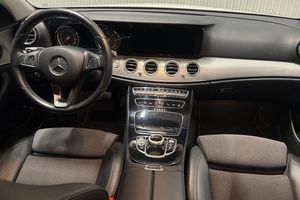 Mercedes E220 bild 9