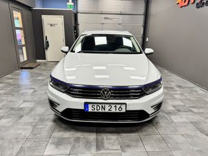 Volkswagen Passat bild 6