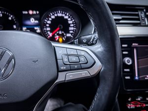 Volkswagen Passat bild 22