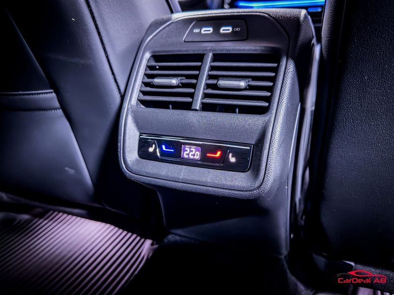 Volkswagen Passat bild 18