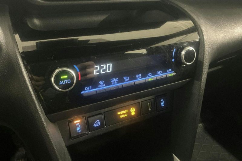 Toyota Yaris bild 16