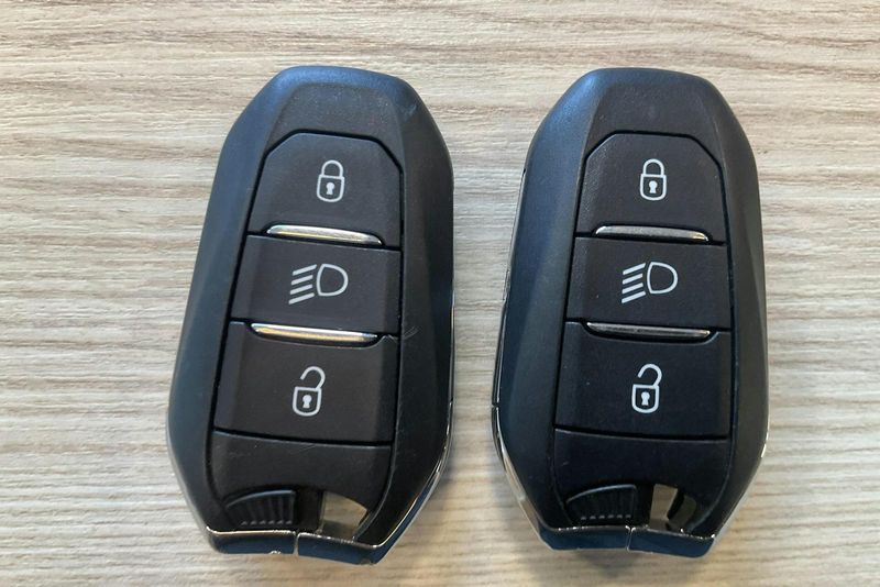Peugeot 5008 bild 14