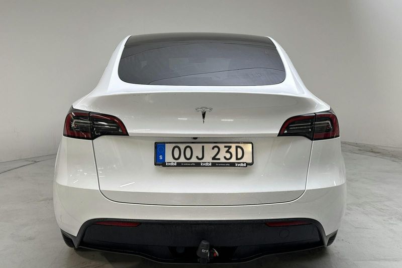 Tesla Model Y bild 5