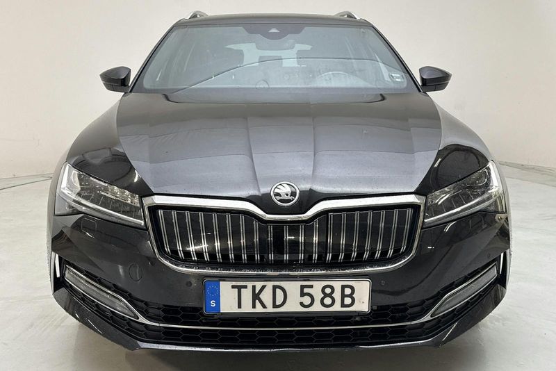Skoda Superb bild 4